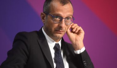 Spese pazze di Ricci a cena per presentare il suo libro - La Verità