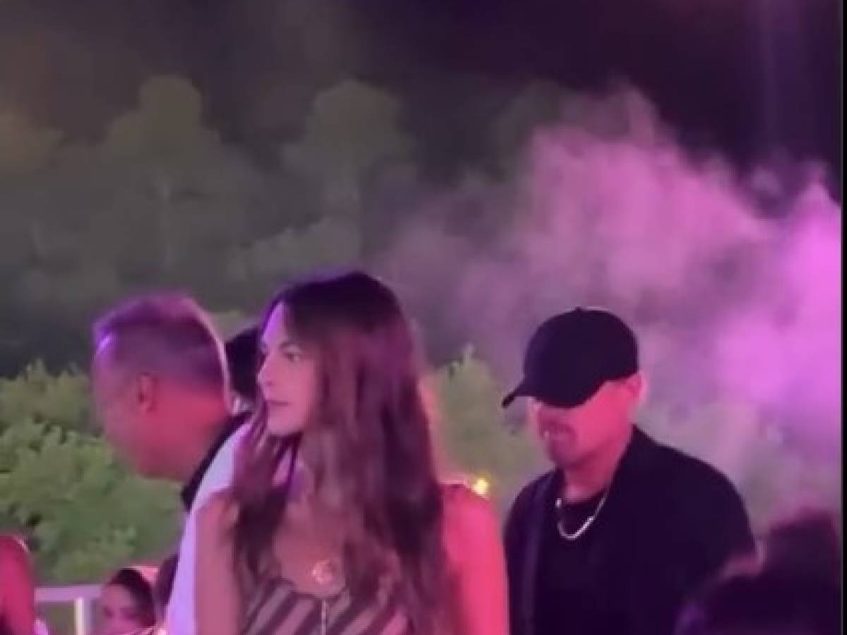 Leonardo Di Caprio e Vittoria Ceretti, relazione già finita? "Lui non la guarda più"