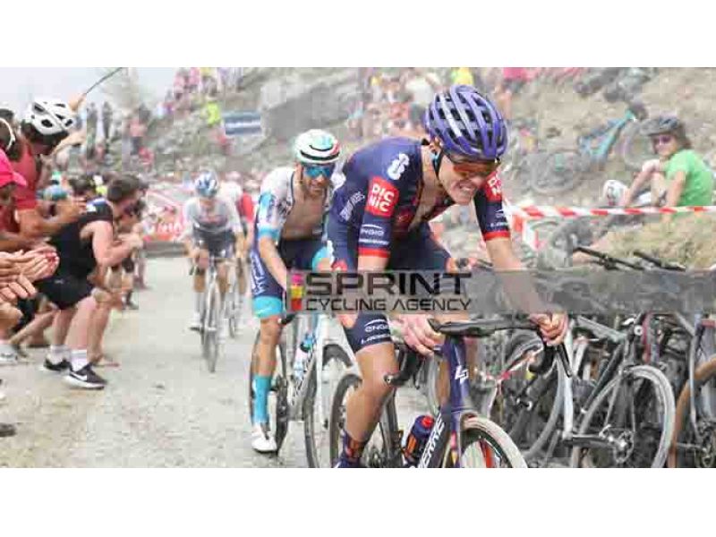 VIRUS DI EPSTEIN-BARR, POOLE COSTRETTO A RINUNCIARE ALLA VUELTA