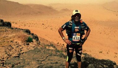 Perso nel Sahara, mangia topi e beve la propria urina per sfuggire alla morte
