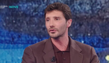 "Stefano De Martino ha scoperto il video intimo sul web grazie a un follower. Lo ha riconosciuto dai tatuaggi": il retroscena