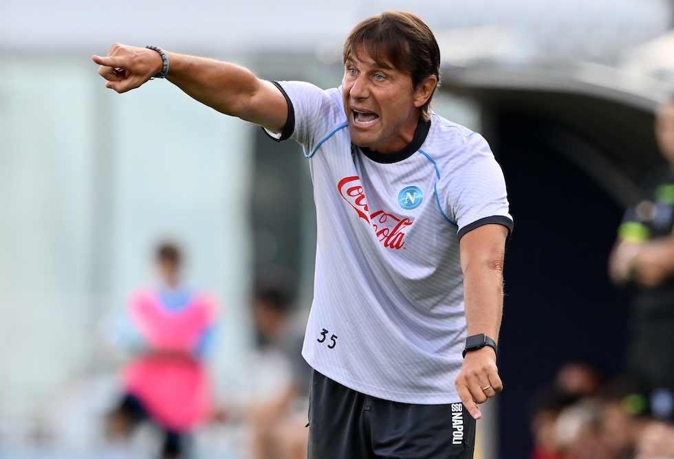 Antonio Conte durante un'amichevole, 9 agosto 2025 (Giuseppe Bellini/Getty Images)
