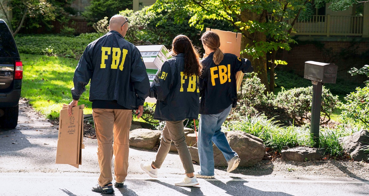 L'FBI ha perquisito la casa di John Bolton, noto funzionario Repubblicano ed ex consigliere di Trump, poi diventato suo oppositore