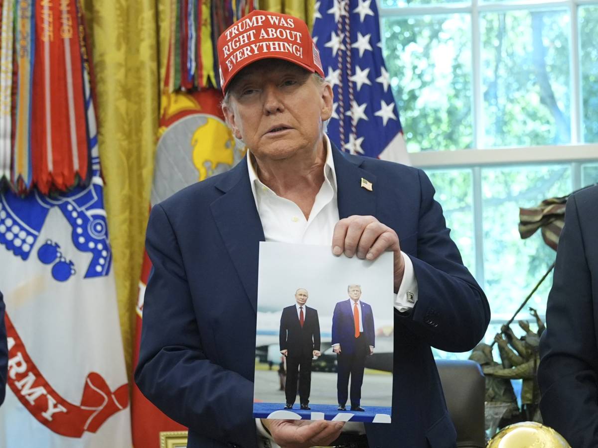 Mano tesa a Putin, altro ultimatum di Trump