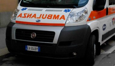 Mestre, bimbo di un anno e mezzo precipita dal terrazzo al quinto piano. È grave - Il Fatto Quotidiano