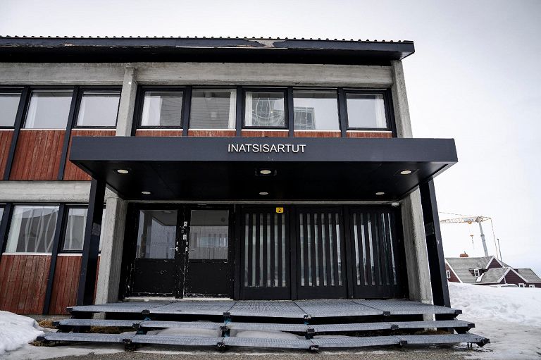 Il parlamento della Groenlandia Inatsisartut a Nuuk - 12 marzo 2025