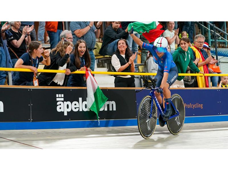 MONDIALI PISTA JUNIORES. BIS D'ORO PER CENCI, SUO ANCHE IL KEIRIN FEMMINILE - Tuttobiciweb