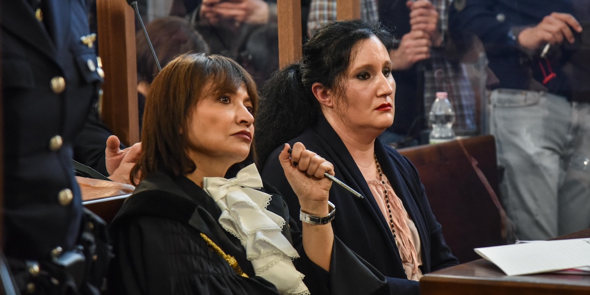 Secondo una nuova perizia Alessia Pifferi, condannata per aver lasciato morire di stenti la figlia, è capace di intendere e di volere