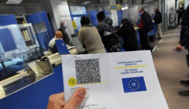 Green pass, chiusure e vaccini coatti: le follie giuridiche restano irrisolte - La Verità