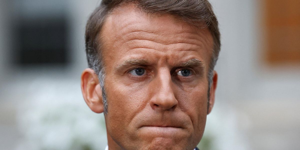 Macchè insulti. Macron, se vuole, prenda il bus e vada lui a Kiev - La Verità