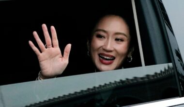 La prima ministra thailandese è stata rimossa