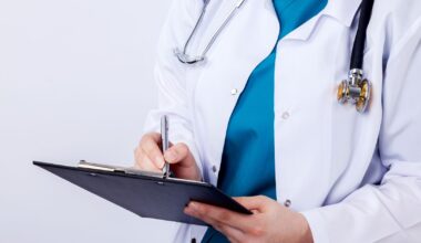 AureaDoc, visite mediche solo a domicilio: due giovani medici rilanciano la cura personalizzata