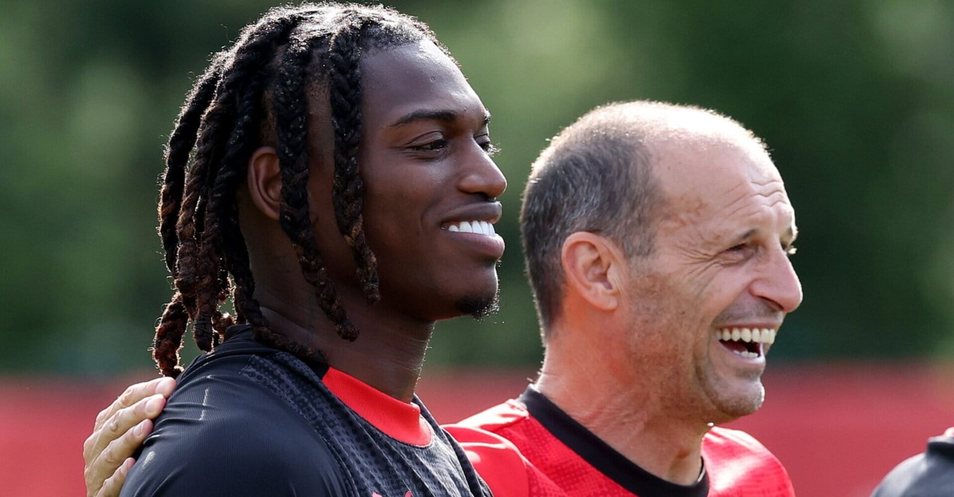 "Milan, lasciare San Siro è un delirio. Ibra inadeguato, neanche Allegri ce la farà con Leao"