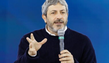Campania, Fico candidato della sinistra e De Luca Jr segretario Pd. Ma scoppia la rivolta interna ai dem – Il Tempo