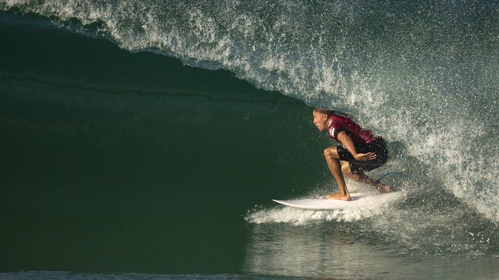 Kelly Slater, surfista americano, grande amico di Florès