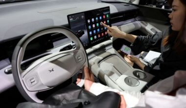 XPeng accelera, Leapmotor sorprende: in Cina corre la selezione darwiniana. E Tesla tenta il rilancio