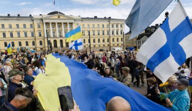 Ucraina, Vance: garanzie di sicurezza solo a fine guerra. Lavrov, prima di incontro Putin-Zelensky servono contenuti