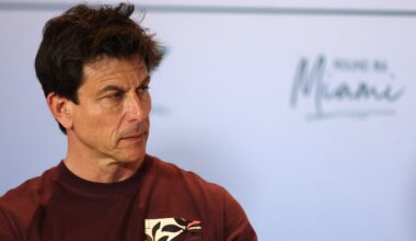 Toto Wolff Rivela la Scioccante Verità Dietro il Suo 'Odio' per Negoziare con Lewis Hamilton