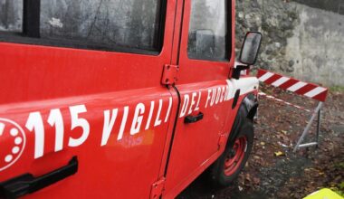 Due macchine finiscono in un torrente a Enna, automobilista disperso - la Repubblica