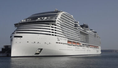 MSC World Europa in avaria al largo di Ponza: 8.585 persone a bordo