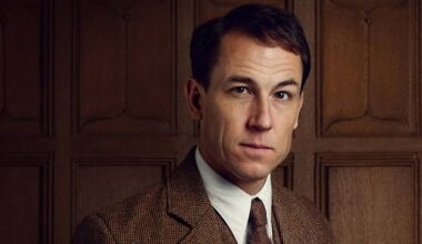 Tobias Menzies nella commedia romantica Prodigies, quattro aggiunte al cast del prequel di The Boys e altre news in breve