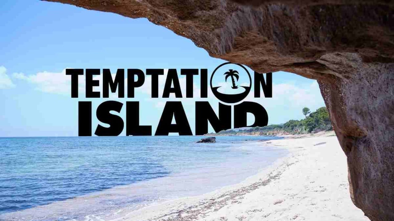 Temptation Island, ex discusso volto rivela: "Terminato il programma ci siamo riavvicinati, c'è stato qualche bacio ma..."
