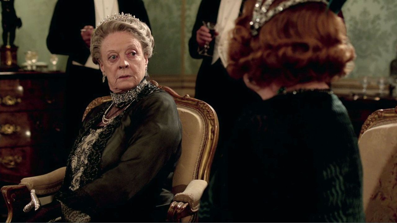 Downton Abbey, l'assenza di Maggie Smith "ha in un certo senso liberato il resto della narrazione"