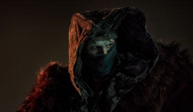 Frankenstein di Guillermo del Toro: i nuovi poster confermano che il film arriverà anche in sala, ecco quando