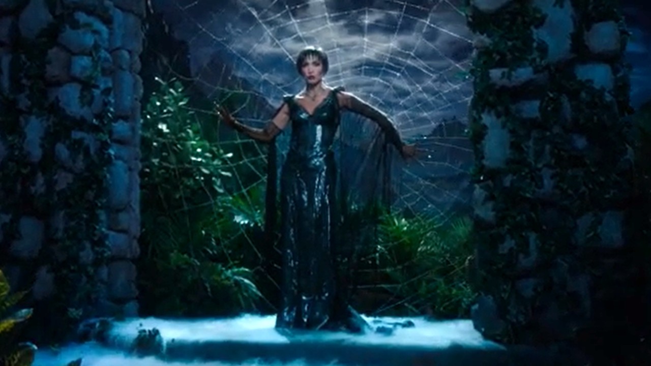 Kiss of the Spider Woman: il nuovo trailer del musical con Jennifer Lopez dal romanzo di Manuel Puig