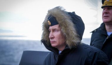 Putin tace sul vertice in Alaska con Trump: la strategia del silenzio
