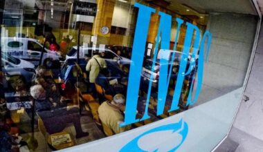 Stretta sulle pensioni: a rischio 730mila dipendenti pubblici - la Repubblica