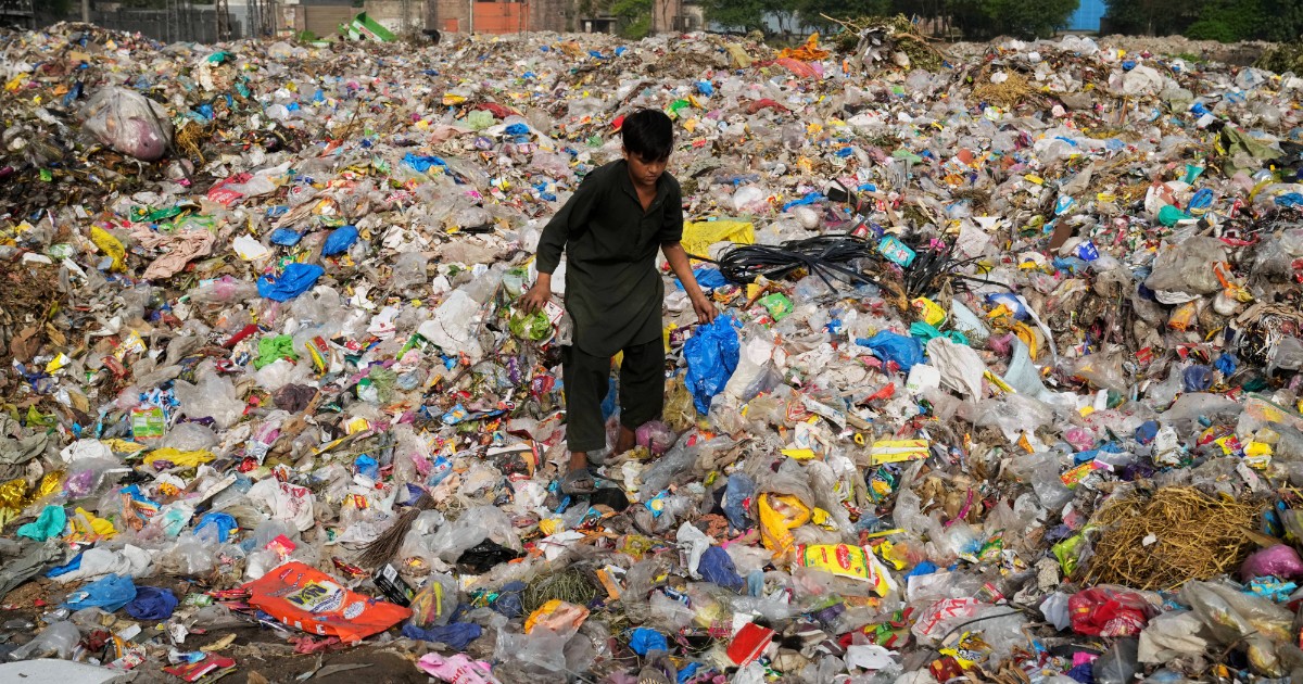 Fallito trattato internazionale contro inquinamento da plastica: paesi petroliferi si oppongono