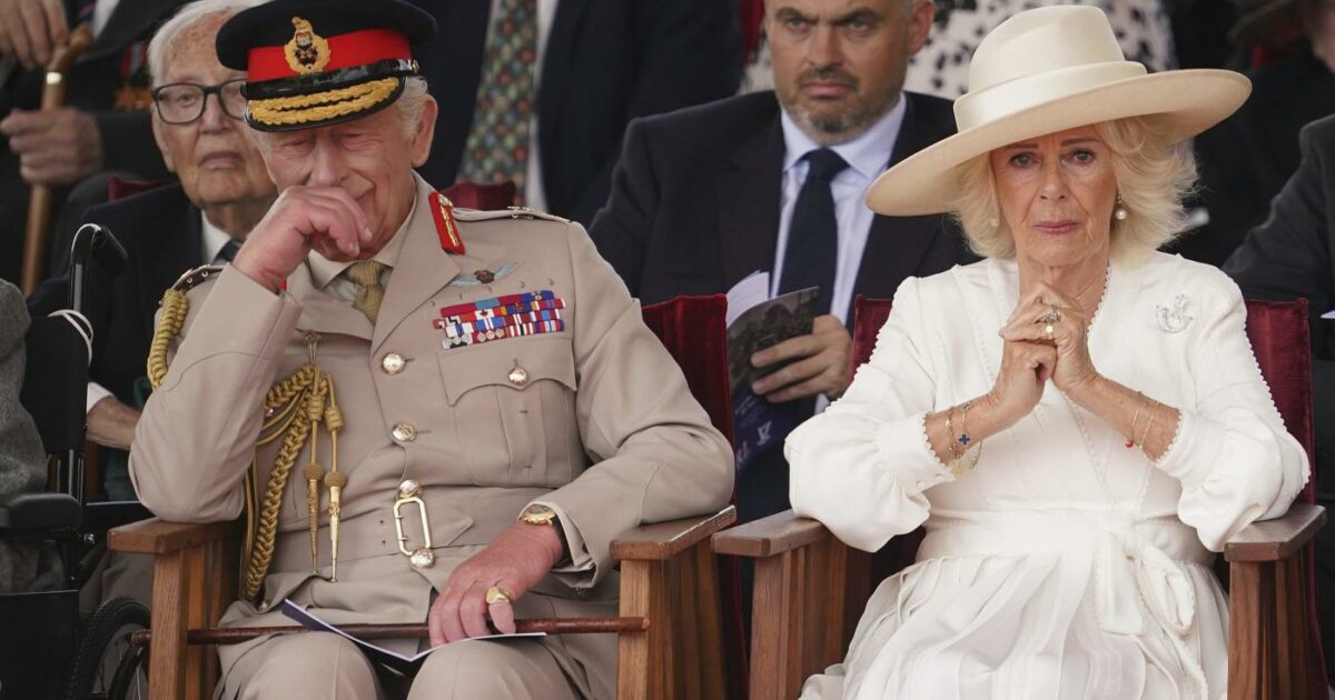 Re Carlo e Camilla in lacrime durante cerimonia ufficiale: il commovente motivo