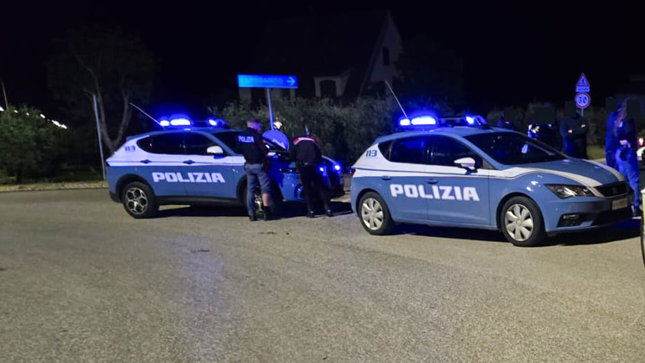 50enne arrestato dopo l’inseguimento e l’aggressione agli agenti