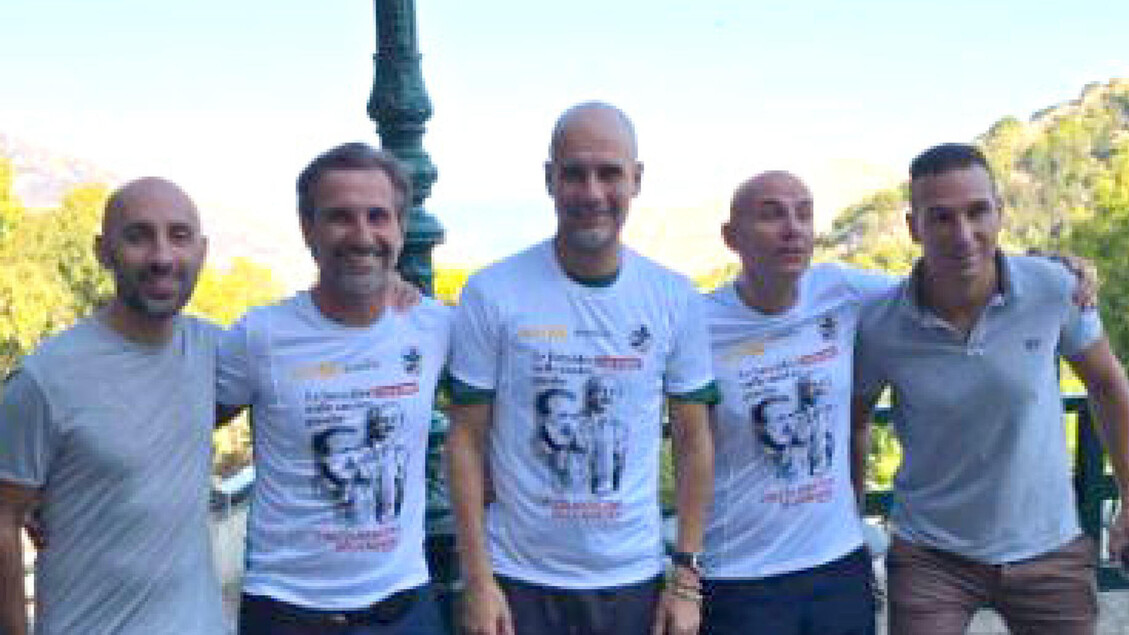 Pep Guardiola rende omaggio a Falcone e Borsellino - Calcio