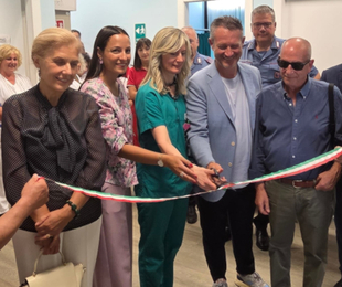 Paliano la Banca di Credito Cooperativo Consegna un Nuovo Ecografo al Locale Presidio Sanitario