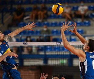 In Piazza Plebiscito a Napoli la Prima Gara dei Campionati Europei Maschili di Pallavolo del 2026