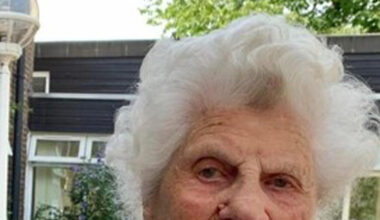 Compie 116 anni Ethel Caterham, la persona più anziana del mondo - Ultima ora