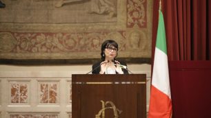 Salute donna Annamaria Mancuso