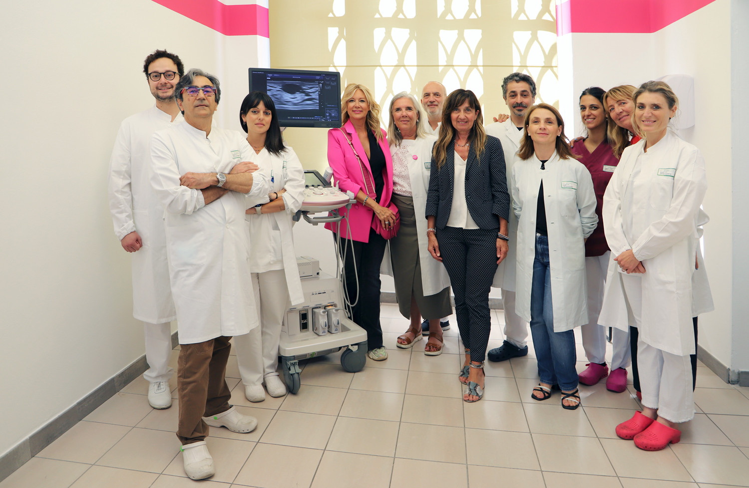 Tumori al seno, un ecografo con Intelligenza artificiale per il Centro salute donna