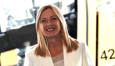 Meloni,strategia nazionale per tutela vino italiano - Ultima ora