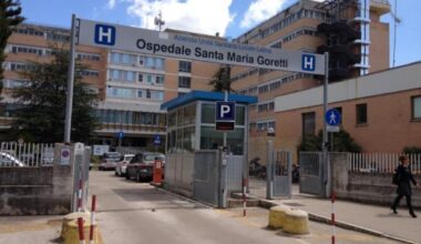 Latina, morta la ragazza di 17 anni precipita dal quinto piano: era stata bocciata all'esame di riparazione