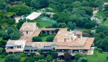 Villa Certosa verso la vendita: misterioso arabo «pronto a comprare la villa che fu di Berlusconi per quasi 500 milioni»
