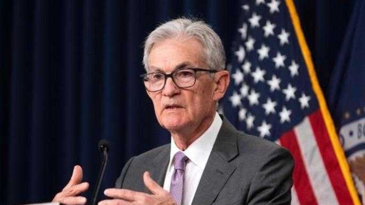 Powell apre al taglio dei tassi a settembre: mercato del lavoro debole, ma i dazi pesano sui prezzi
