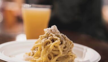 Burro e parmigiano nella «cacio e pepe» della Bbc, polemica dei ristoratori di Roma: «Basiti! Informata l'ambasciata inglese»
