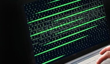 Foto rubate e insulti sessisti, «l'amministratore di Phica.net è italiano». La polizia postale invierà un'informativa in Procura a Roma