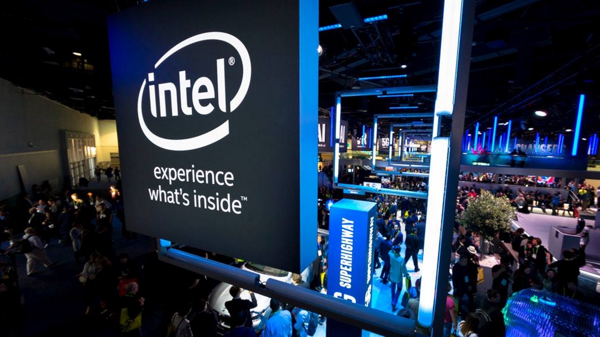 Il governo Usa compra il 10% di Intel per 8,9 miliardi