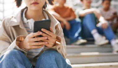 Salute mentale e smartphone: i rischi sulla salute degli under 13