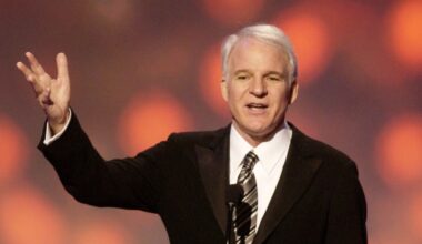 Steve Martin compie 80 anni: ha lavorato a Disneyland, fu considerato per «Eyes Wide Shut», è collezionista d'arte, 7 segreti
