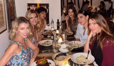 Melissa Satta, Elena Barolo e Thais Wiggers: le ex veline a cena insieme in Sardegna